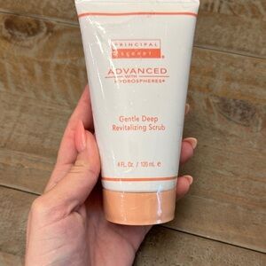 Brand new! Principal Secret Gentle Deep Revitalizing Scrub 4oz/120mL